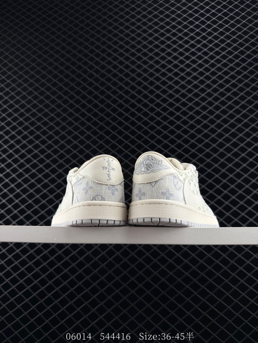 Nike Air Jordan 1 x Travis Scott AJ1